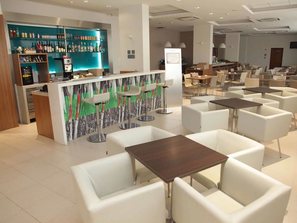 Ibis Sertãozinho Εστιατόριο φωτογραφία